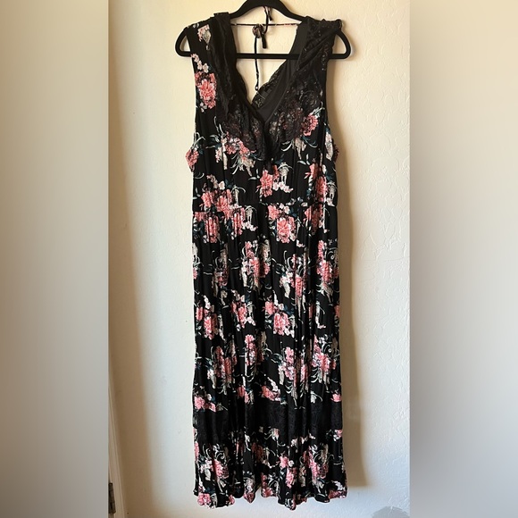 Torrid Maxi Dress - Picture 1 of 1